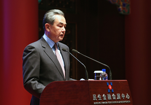 王毅用六个关键词概括2018年中国外交