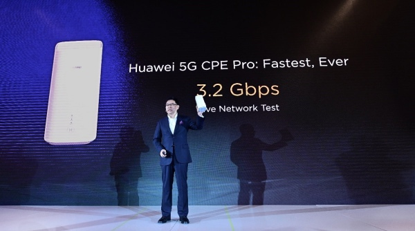 5G+折叠屏手机：华为5G之芯巴龙5000是如何炼成的？