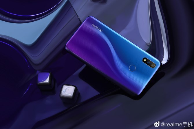 realme X系列产品获“京东618 ”2000元以内价位手机预订量冠军