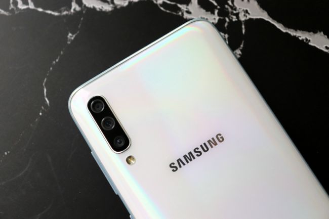 618怎么过？买一部三星Galaxy A70就行