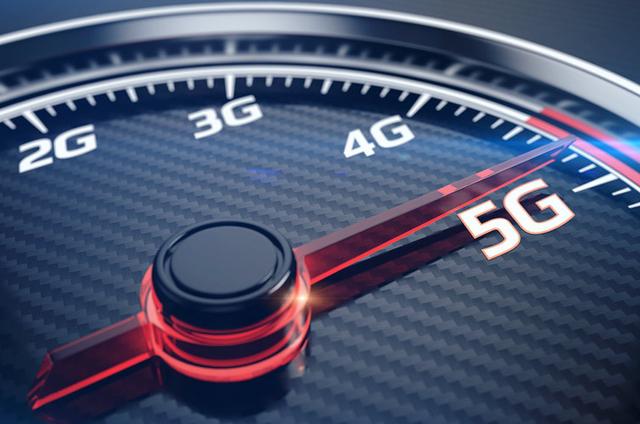 第一台5G手机卖出 商用5G能否打破手机下滑危局？