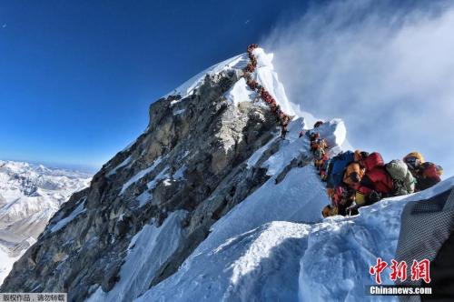 中国登山人周天敏谈登顶珠峰：安全返回才有价值