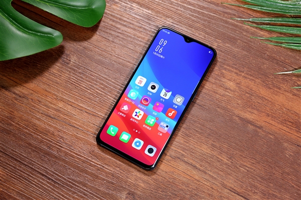 OPPO：手机堆料没意义 用户体验我们最好