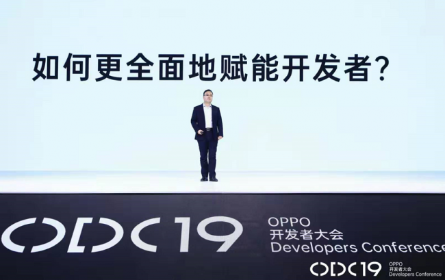 破局者OPPO，再次点燃手机行业开放与变革引擎