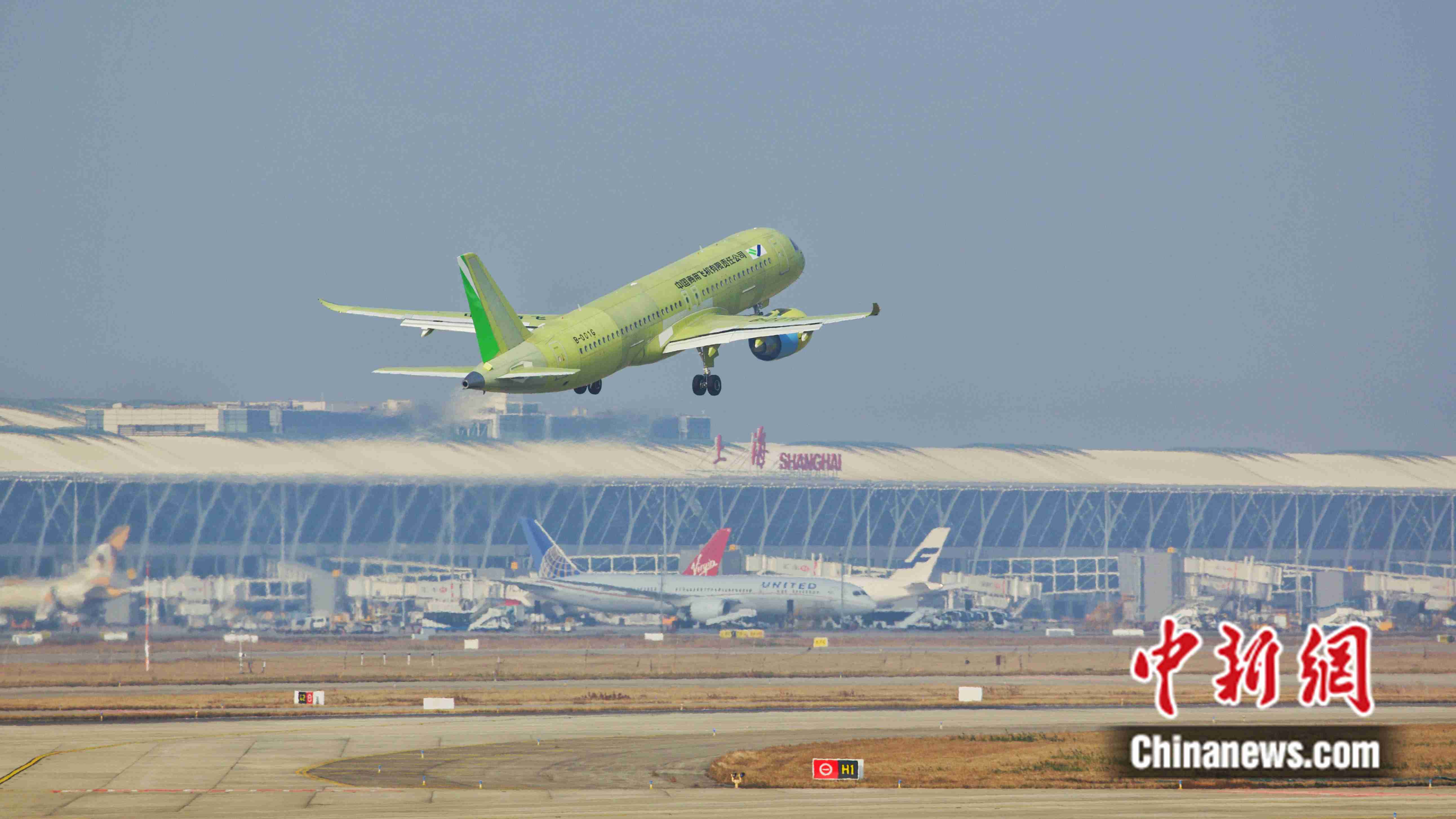 C919第六架试飞飞机完成首飞 中国大型客机开启大强度试飞