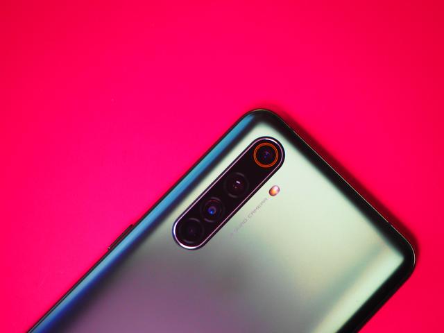 realme X50 Pro深度评测：除了畅快的5G，还有哪些亮点值得期待？