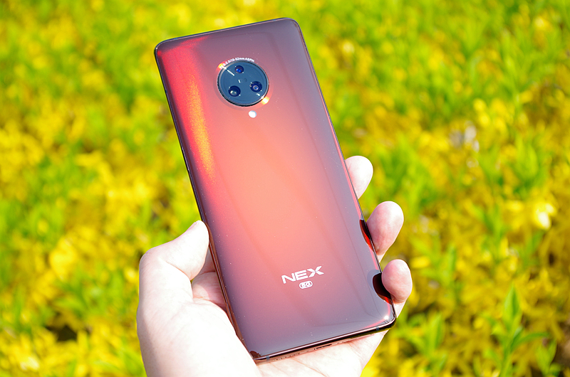 vivo NEX 3S轻体验：加量不加价的良心级5G旗舰