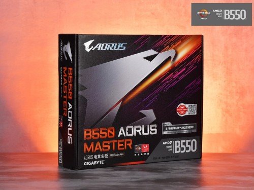 谁说超频必须要配 X570，技嘉这块 B550 主板强到没朋友！