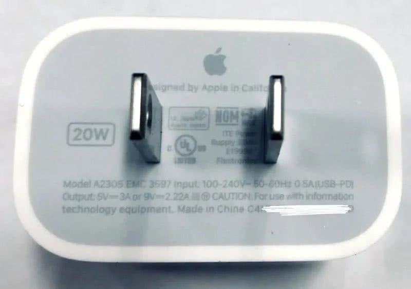 苹果可越来越抠了:iPhone 12竟然连充电头都不送了!