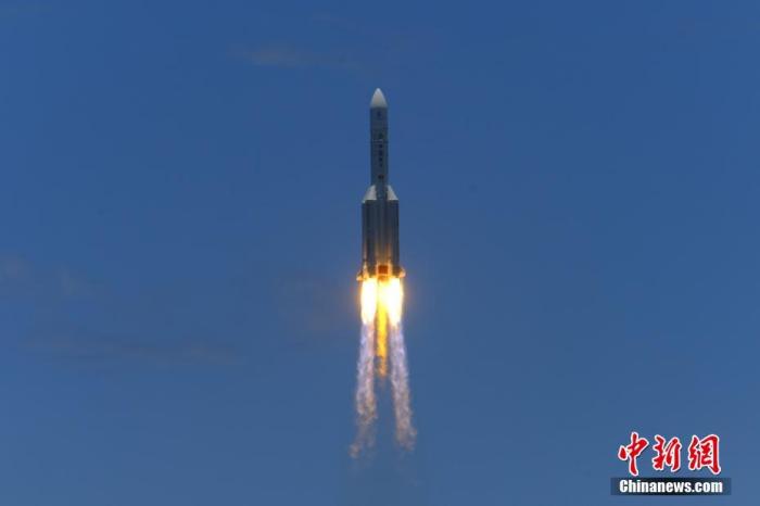 天问一号探测器成功发射 火星终迎“中国来客”