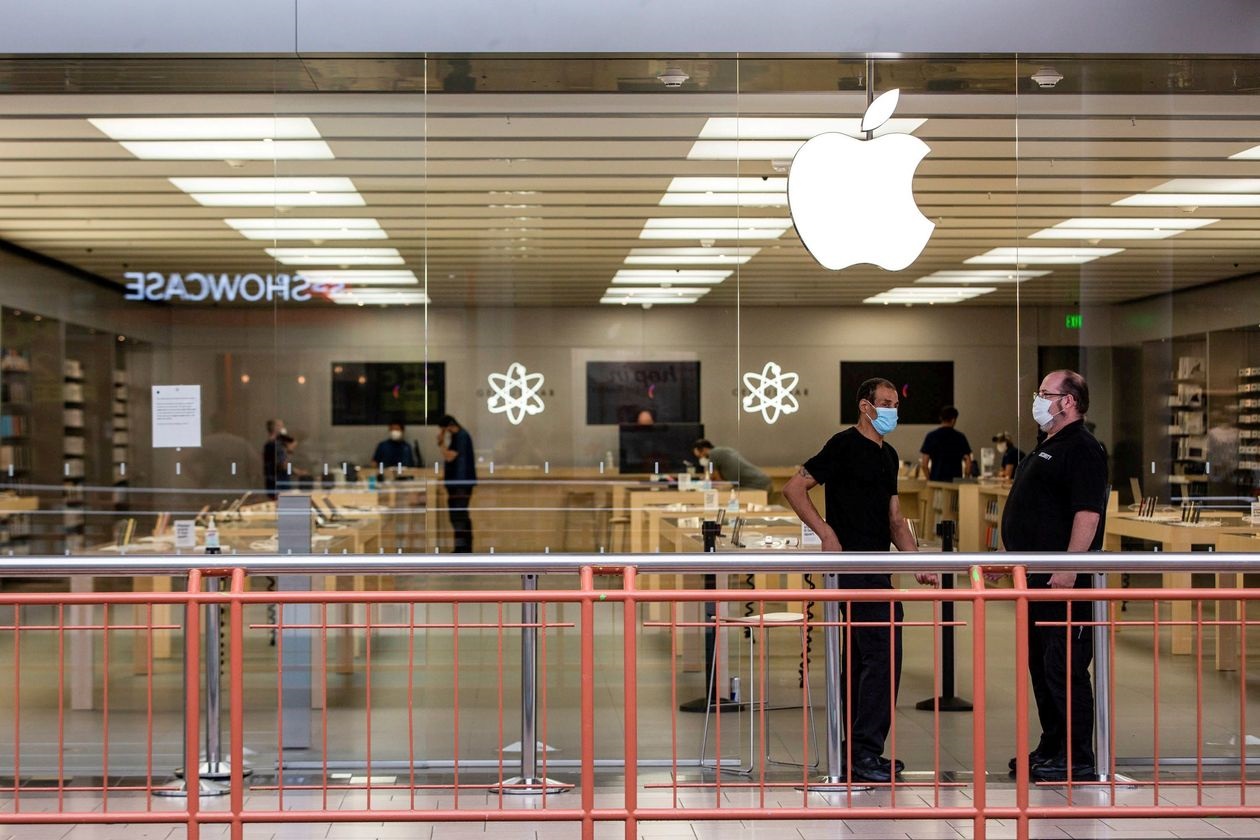 苹果上市 40 年拆股解析：五次拆分，道指将成最大受害者