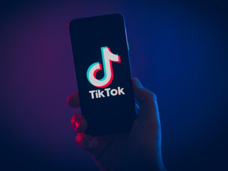TikTok 大 V 联名致信特朗普：TikTok 是第一家挑战 Facebook 垄断的公司