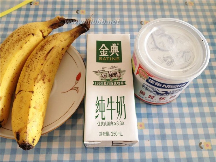 奶昔的做法 香蕉奶昔的做法,香蕉奶昔怎么做好吃,香蕉奶昔的家常做法