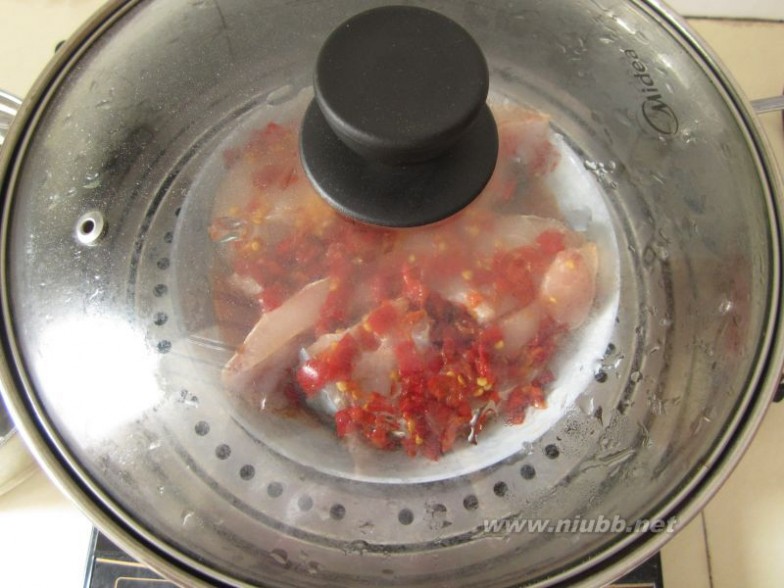 剁椒鱼的做法 剁椒鱼块的做法，剁椒鱼块怎么做好吃，剁椒鱼块的家常做法