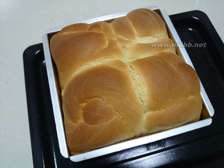 烤面包温度 手撕老面包的做法，手撕老面包怎么做好吃，手撕老面包的家常做法