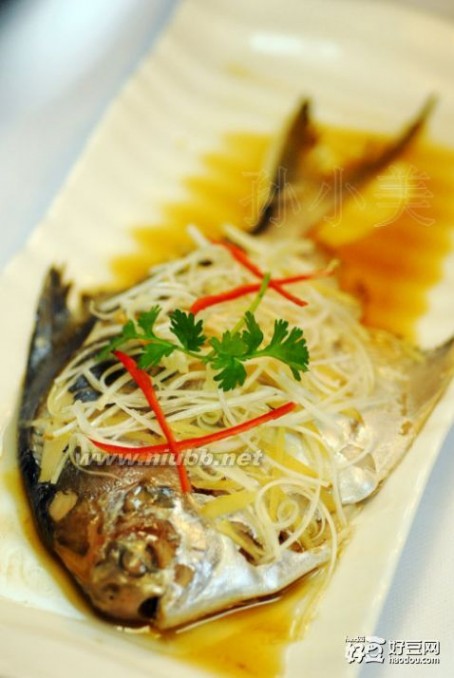 清蒸平鱼 清蒸平鱼的做法，清蒸平鱼怎么做好吃，清蒸平鱼的家常做法