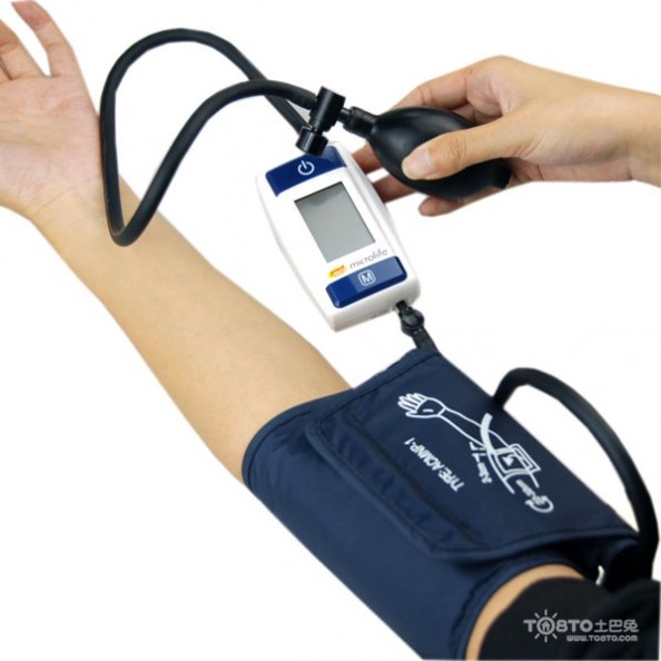 血压计哪个牌子好 血压计什么牌子好 家用血压计的正确使用方法