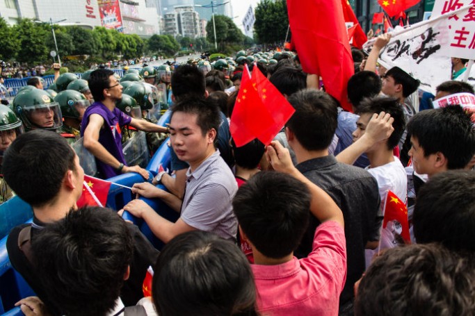 【独家图文纪实】2012年9月16日与9月18日广州反日示威游行