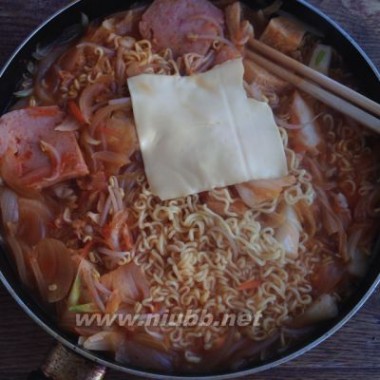 方便面锅 韩国泡面锅,韩国泡面锅的做法,韩国泡面锅的家常做法