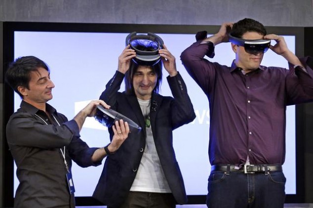 观点：微软HoloLens有望引领未来PC的发展方向