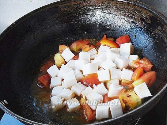 魔芋花 番茄魔芋花的做法，番茄魔芋花怎么做好吃，番茄魔芋花的家常做法