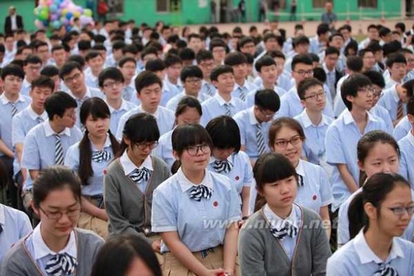 中国最美校服 2016中国最美校服盘点，有你的学校吗？