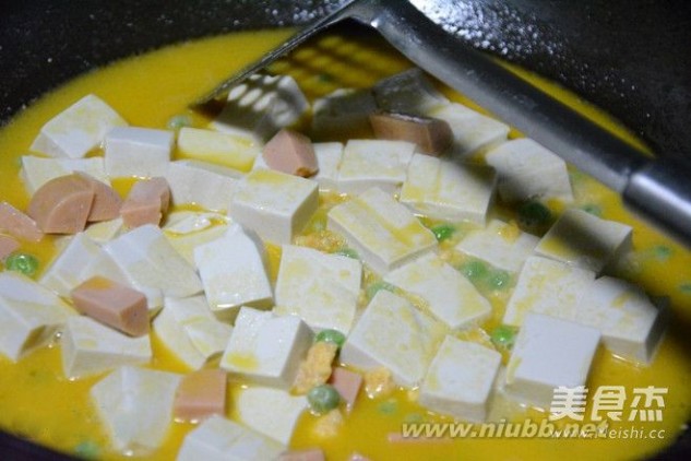 蟹黄豆腐的做法 蟹黄豆腐家常做法的做法