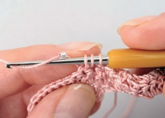 手工串珠包教程 时尚串珠包包图解 手把手教你串珠包包方法