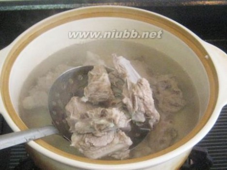 羊排骨的做法 羊排萝卜汤的做法，羊排萝卜汤怎么做好吃，羊排萝卜汤的家常做法