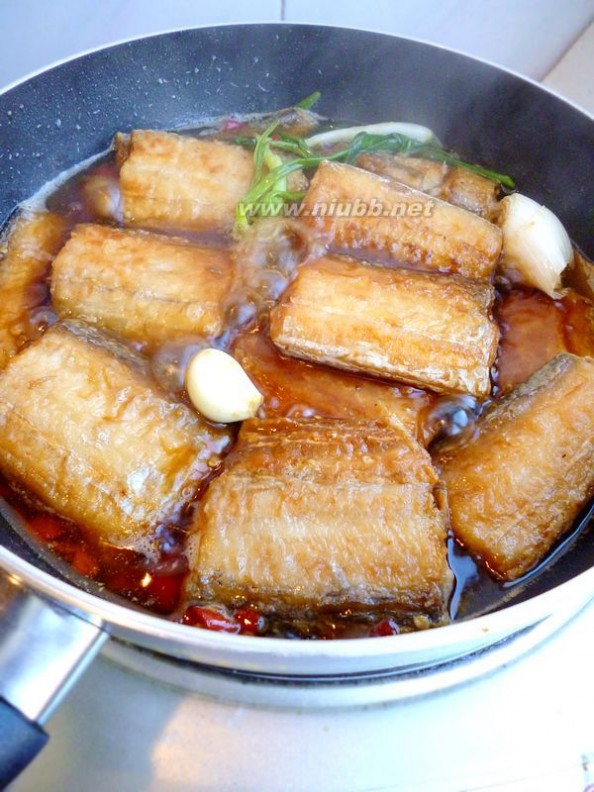 糖醋带鱼的做法 糖醋带鱼的做法，糖醋带鱼怎么做好吃，糖醋带鱼的家常做法