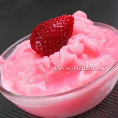 点点滴滴的回忆 草莓沙冰,草莓沙冰的做法,草莓沙冰的家常做法