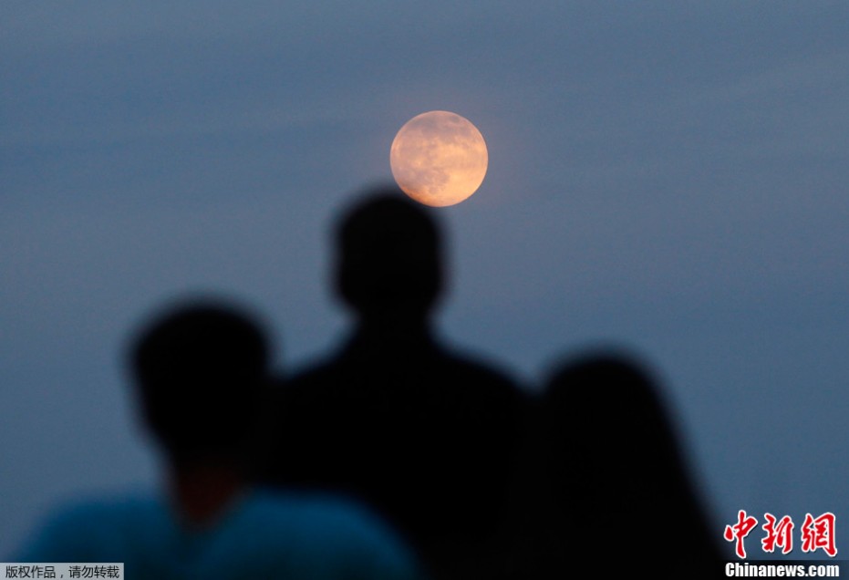 超级月亮2013 全球迎来“超级月亮” 各地摄影师大比拼