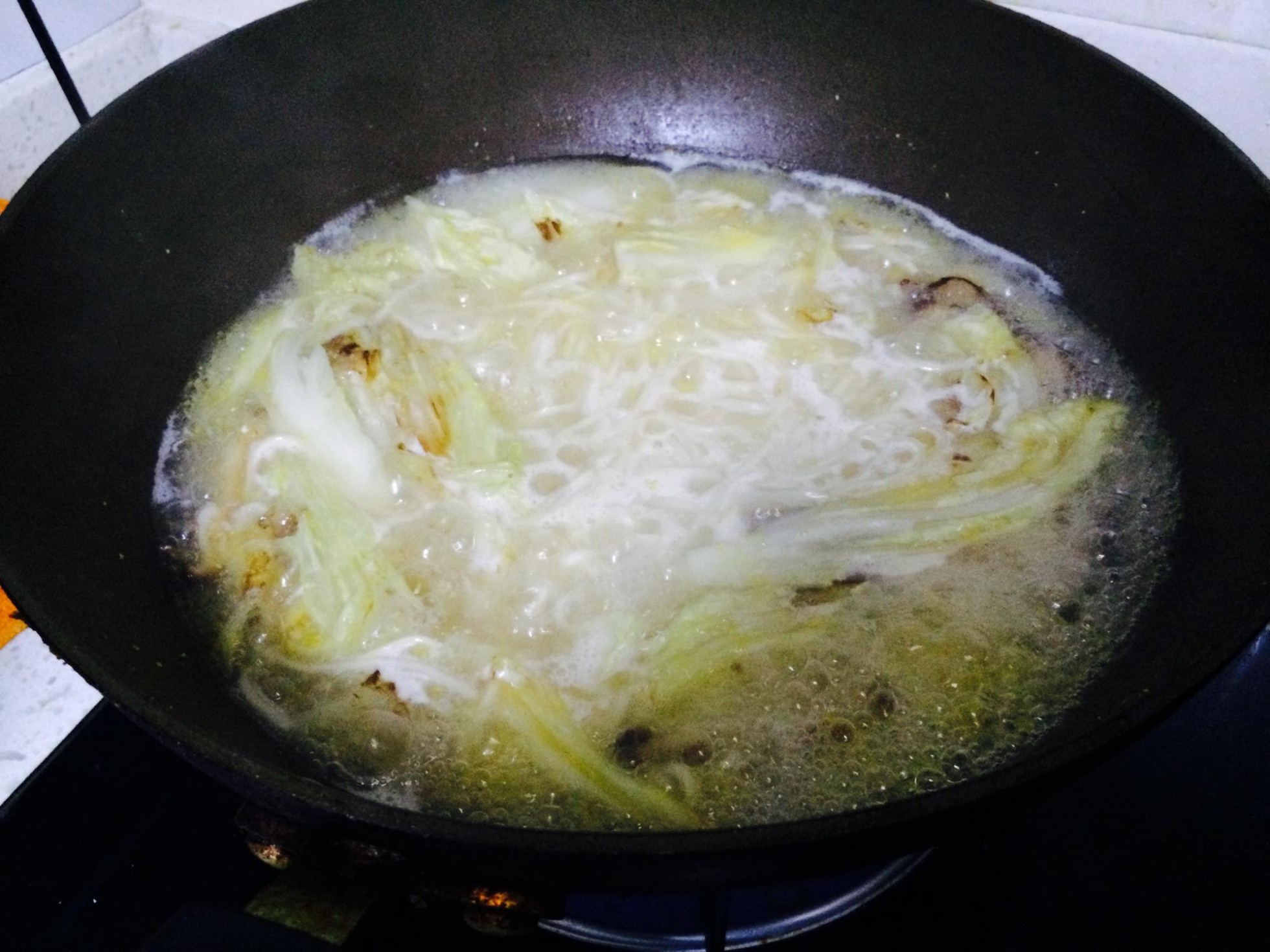 糁 玉米糁面条的做法，玉米糁面条怎么做，玉米糁面条的家常做法