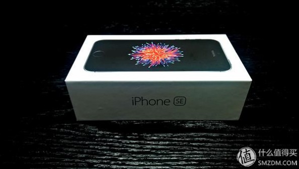 第一口苹果的滋味：Apple 苹果 iPhone SE开箱上手