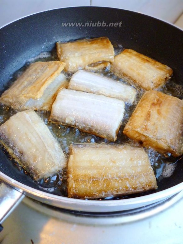 糖醋带鱼的做法 糖醋带鱼的做法，糖醋带鱼怎么做好吃，糖醋带鱼的家常做法