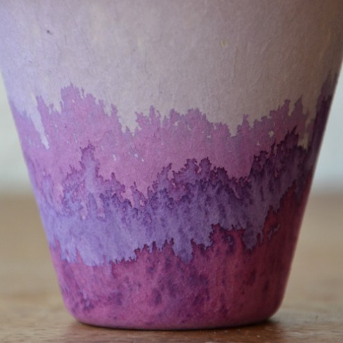  天然染料制作浑然天成的浸染环保纸杯DIY方法