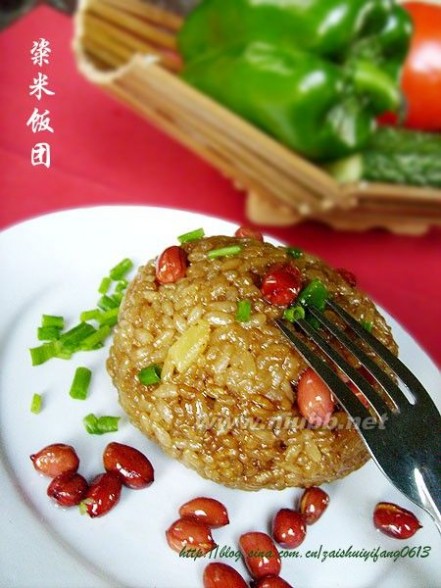午饭团 粢米饭团的做法，粢米饭团怎么做好吃，粢米饭团的家常做法