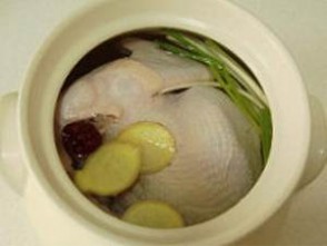 鸡汤面怎么做 鸡汤面的做法，鸡汤面怎么做，鸡汤面的家常做法