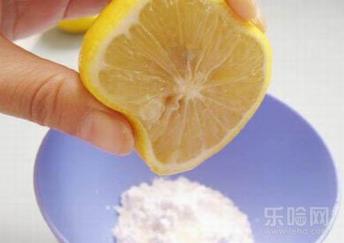 柠檬汁面膜 柠檬面膜怎么做,柠檬面膜的简单做法,如何自制柠檬面膜