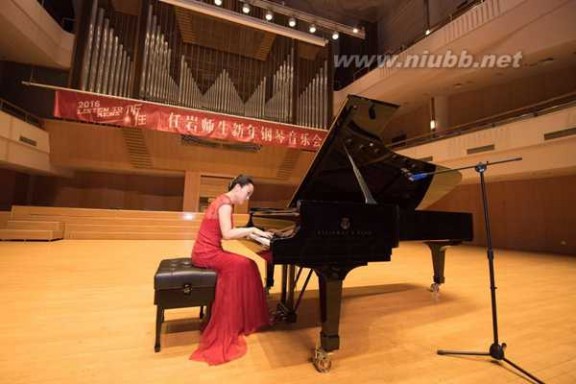任岩 “听任”2016任岩师生新年钢琴音乐会在京举办