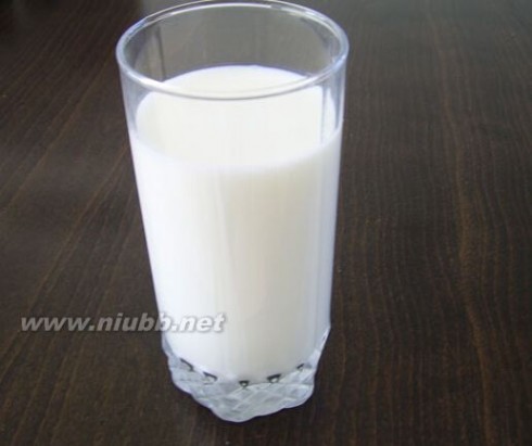 纯牛奶排名 2014牛奶品牌排行榜 牛奶十大品牌排行