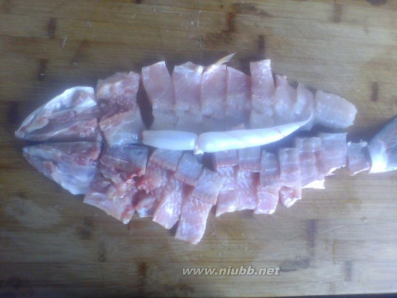 鳡鱼 红烧鳡鱼的做法，红烧鳡鱼怎么做好吃，红烧鳡鱼的家常做法
