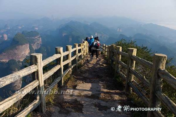 八角寨 八角寨：一个比丹霞山更美的地方