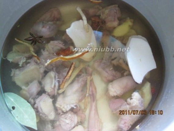 鸽子汤怎么炖 清炖鸽子汤的做法，清炖鸽子汤怎么做好吃，清炖鸽子汤的家常做法