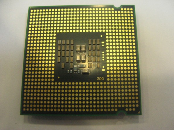 什么是cpu cpu是什么，cpu温度多少正常，cpu使用率高怎么办，cpu型号