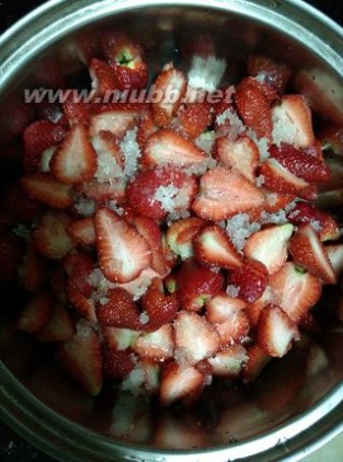 如何自制草莓酱 自制草莓酱的做法