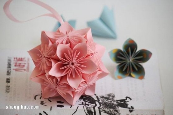 纸樱花 纸樱花球的折法图解 折纸樱花球的方法教程
