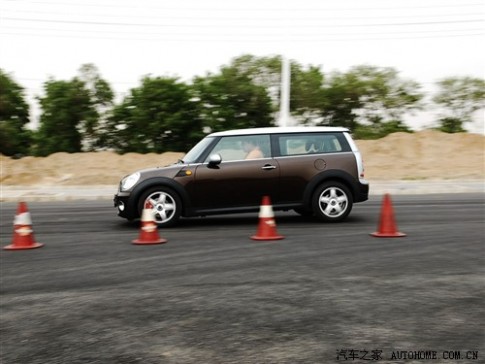 61阅读 迷你 MINI Clubman Excitement