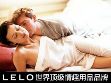  男人为什么会如此迷恋乳房：小编推荐：