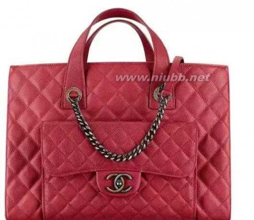 chanel Chanel 秋冬发售64个新款手袋，圈钱无数